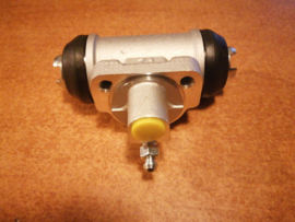 Wielremcilinder achteras Nissan Navara (NP300) 44100-EB30A D23M/ D40