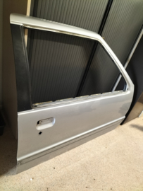 Portier rechtsvoor Nissan Micra K10 80100-16B35 (549) Gebruikt,
