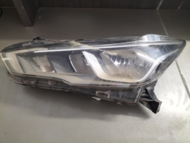 Koplamp links Nissan Micra K14 26060-5FA0A Gebruikt, lichte schade.