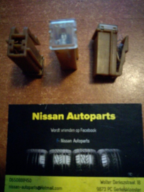 Fuse 25A Nissan 24370-89900 Used part.