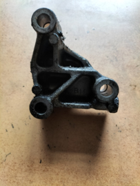 Bracket-alternator SR20DE Nissan 11710-53J10 B13/ N14/ N15/ P11/ V10/ W10/ WP11 Used part.