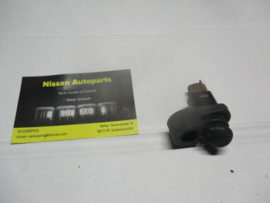 Switch door assist Nissan 25360-10V00 A32/ B13/ J30/ M11/ N14/ N15/ R50/ S13/ S14/ Y60/ Y61 Used part.