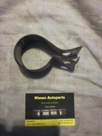 Uitlaatklem voorpijp Nissan Primera P11 20675-2F000 Gebruikt.
