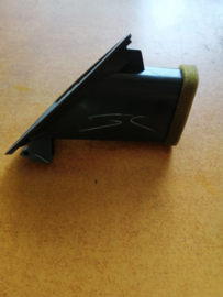 Kachelventilatie zijraam rechts Nissan Primera P11/ WP11 68740-9F600 Gebruikt.