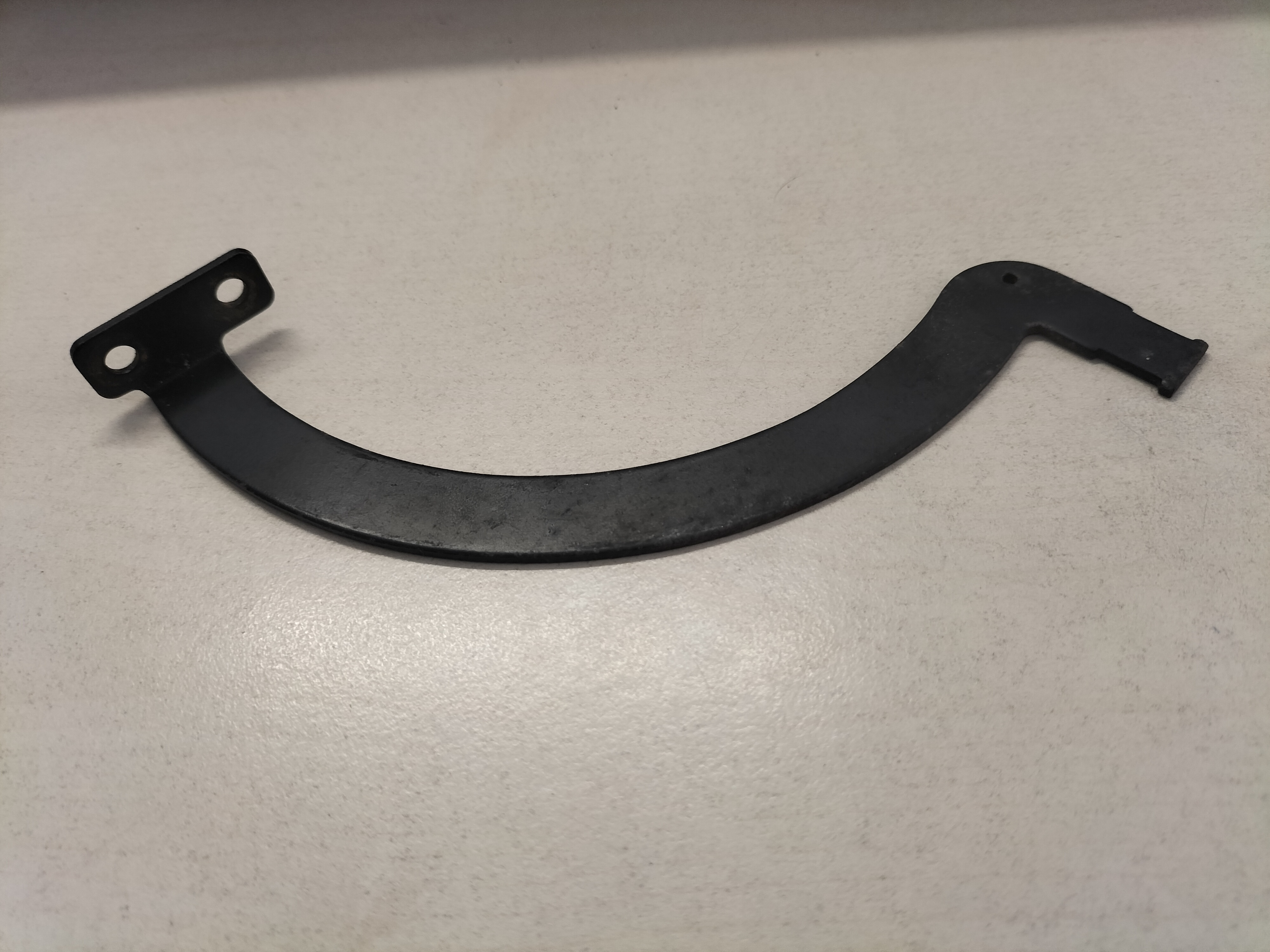 Stopper lid Datsun Cherry E10 68516-M1002 Used part.