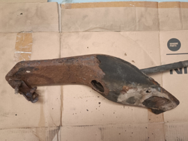 Samenstelling montagesteun trekstang vooras rechts Nissan 280ZX S130 54480-P6500 + 54470-P6500 Gebruikt.