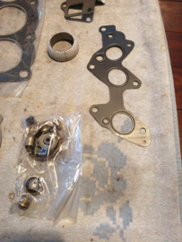 Cilinderkoppakkingset Daihatsu Cuore J1246024