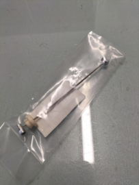 Gaskabel Nissan 18201-2J603 Origineel.