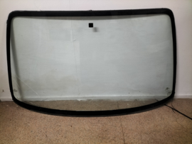 Glass-windshield Nissan Micra K11 72712-4F300 (20240925) Used part, little damage.