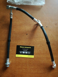 Remslang Nissan Primera P12. Rechtsvoor. 46210-AV00A
