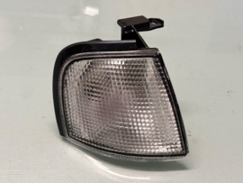 Knipperlicht rechts zonder Fitting Nissan Primera P10 B6130-86J00 Nieuw.