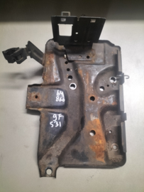 Accuplaat Nissan Primera P11/ WP11 64860-9F531 Gebruikt.