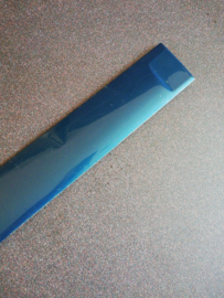 Moulding-rear door, right-hand Nissan Primera P11 82870-9F500 (Z01) Little damage.
