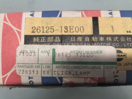 Flash Light Nissan 26125-13E00 Original