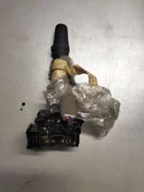 Switch turn signal Nissan  25540-3L100 A32/ CA33/ D22/ D22S/ LCD22/ R50/ Y61 Original.