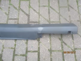 Modderflap/sierlijst rechts Almera Tino V10 76850-BU560