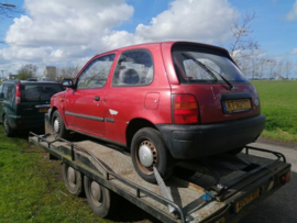 Nissan Micra K11 CG13DE 1997 kleurcode AP0. handgeschakeld. Nieuw binnen 10-april-2022