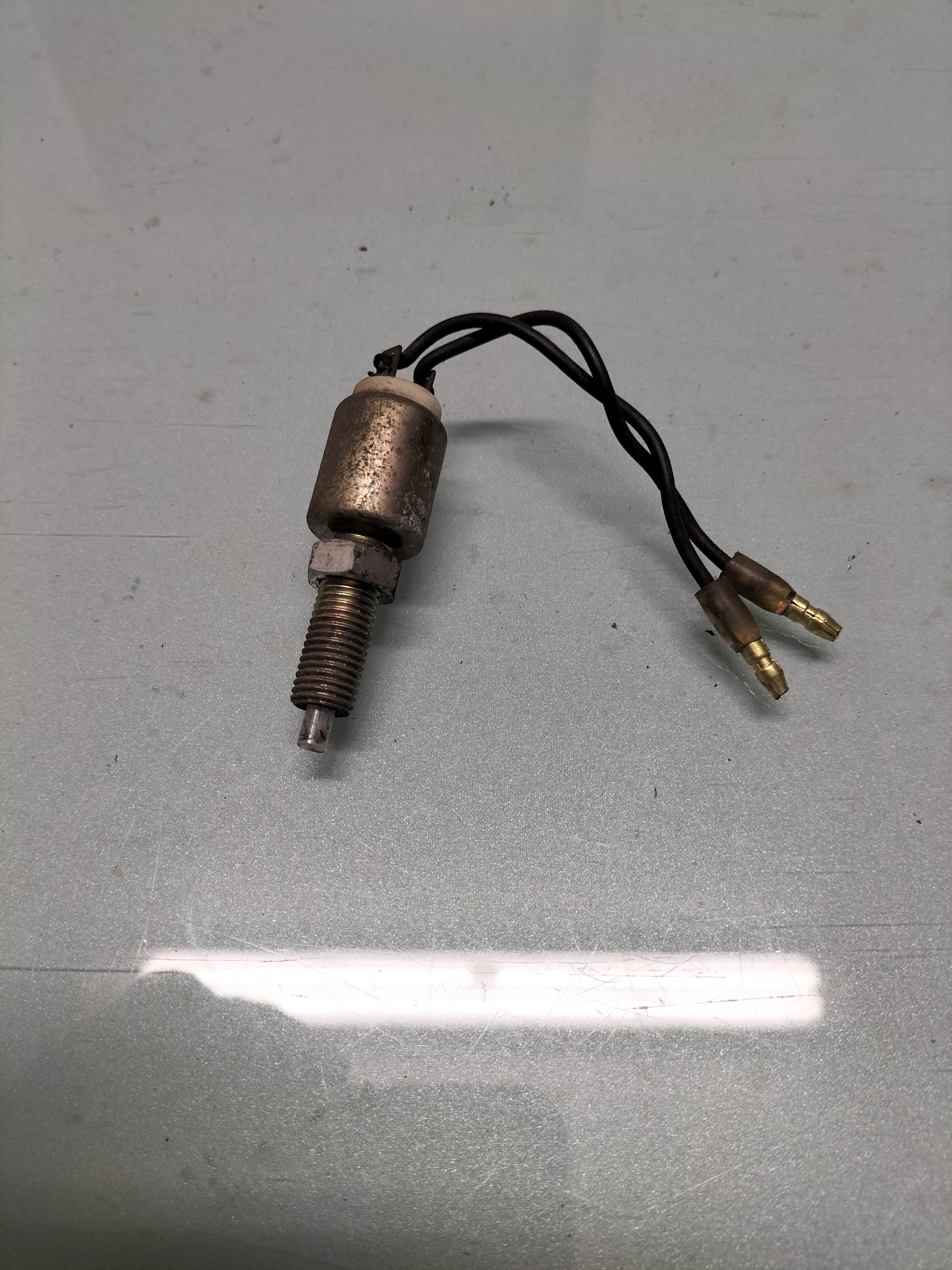 Handremschakelaar Datsun cherry E10 36011-R3001 Gebruikt