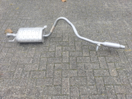 Achterdemper Z24I Nissan Terrano WD21 20100-41G15 Origineel.