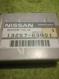 Tuimelaar inlaatklep Nissan TD25/TD27TI 13257-63G01 D22/ R20 Origineel.