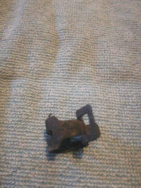 Slangklem 11mm vacuümslang Nissan Micra K11 16439-4F115 Gebruikt.