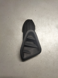 Kachelventilatie zijraam links Nissan 68741-65Y03 B13/ Y10 Gebruikt.