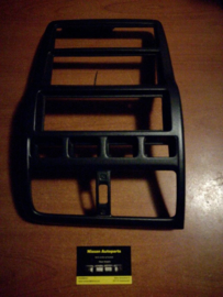 Panel central del tablero Nissan Almera N15 68260-1N600 Usado.