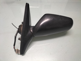 Buitenspiegel links zonder glas Nissan 96302-95J67 Gebruikt. Incompleet.