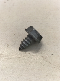 Screw M5.75 X 11 Nissan 08566-6125A Used part.