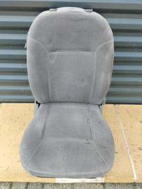Seat front, right-hand Nissan Micra K11 SLX 87000-97B10 Used part.