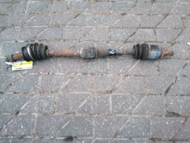 Aandrijfas rechts GA16DE/ GA16DS Nissan Primera P10 39100-73J00