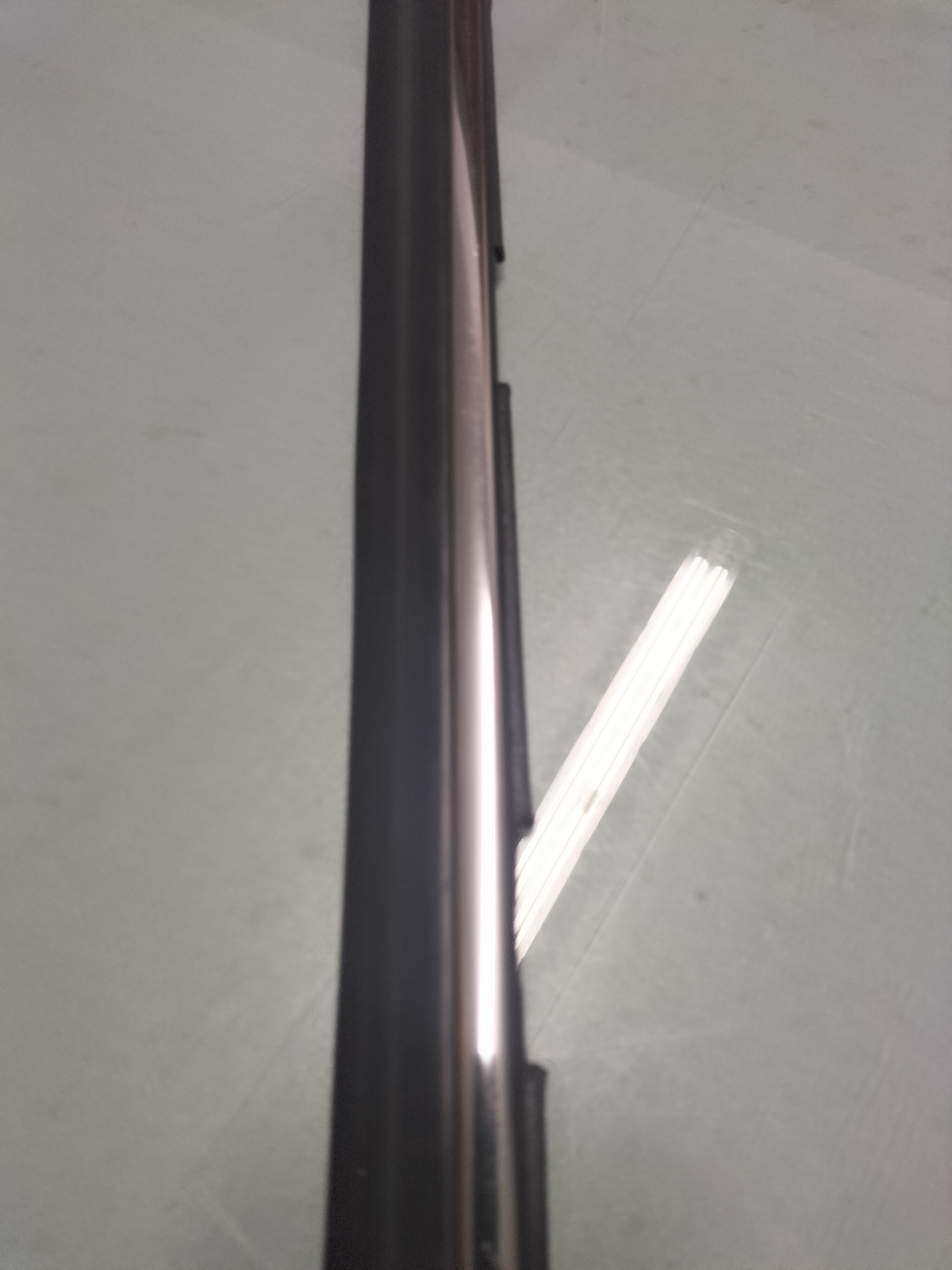 Sierlijst buitenzijde achterportier links Nissan 82821-01A00 Origineel.