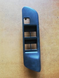 Finisher-power window switch, front left-hand Nissan Primera P11/ WP11 80961-2F002 (80961-2F001/2) Used part.