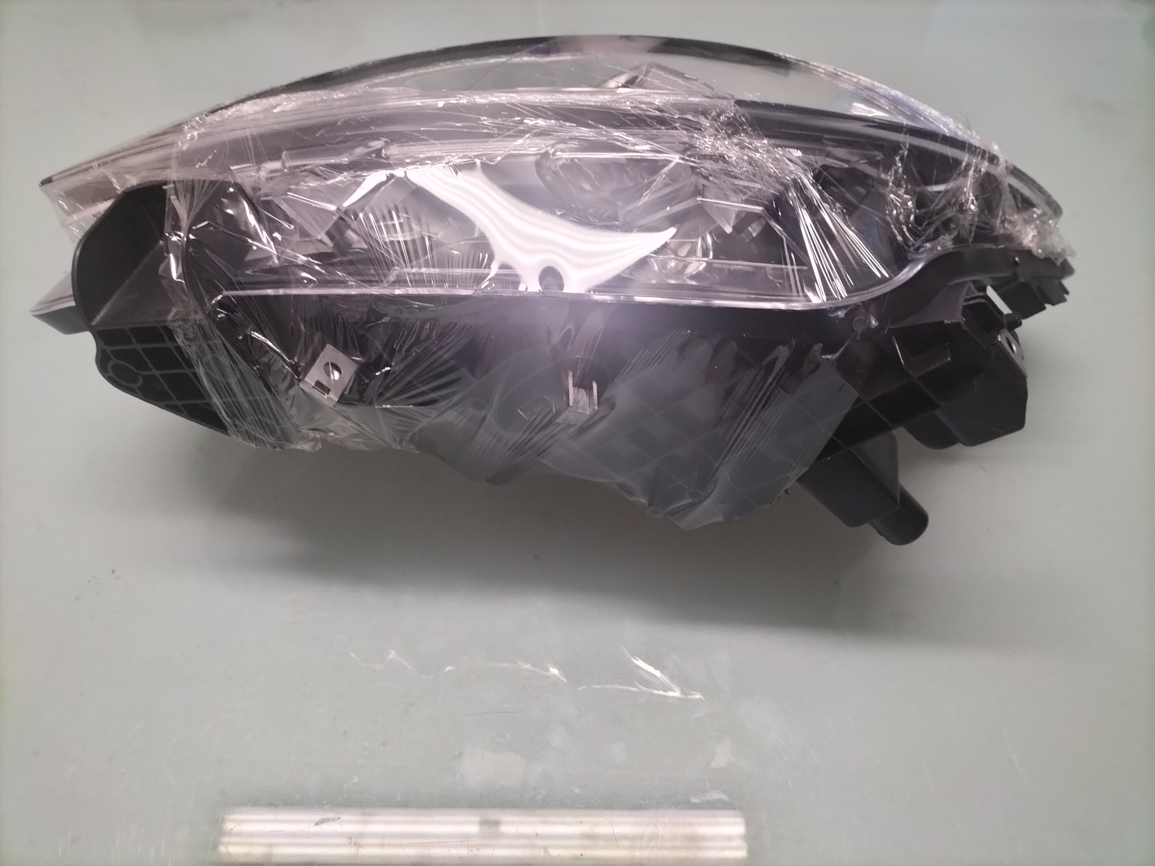 Headlamp assy-left-hand Nissan Qashqai J10/ JJ10 26060-BR60B 2010+ Xenon New.