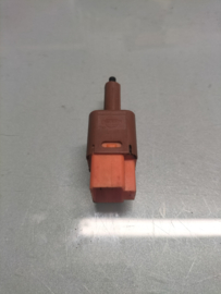 Remlichtschakelaar Nissan Micra K14 25320-BR00A Gebruikt