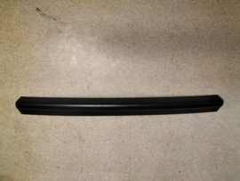 Bumper-rear, center Nissan Sunny B11 - Van 85022-27A06 Original.