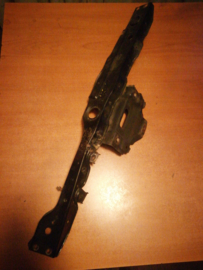 Bovenste radiateursteun Nissan Micra K11 62511-73B30 (Z11)