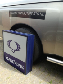 Reclamezuil Ssangyong