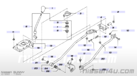 Afdekplaat versnellingspookgat Nissan 74965-50C00 B13/ N14/ P10/ Y10 Gebruikt.