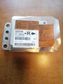 Sensor-side air bag center Nissan Almera N16 B8820-BN91A (98820-BN91A) (0 285 001 638) Used part