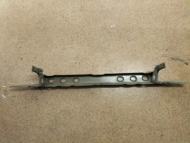 Bumperbalk achter Nissan Sunny B11 85024-03A00 Origineel.