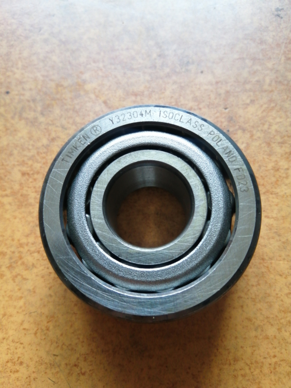 Bearing assy-front wheel Nissan 40215-F3901 F24 Original. | Hub