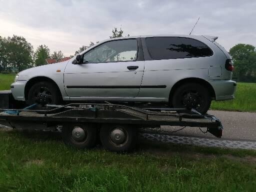 Nissan Almera N15 Zilver 3 Nissan Almera N15 Zilver 3