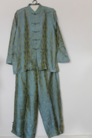 Luxe Zijden Lounge Set- Avocado-groen met Elegante Bloemenprint