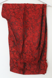 Luxe Zijden Lounge Set- Rood met Elegante Bloemenprint