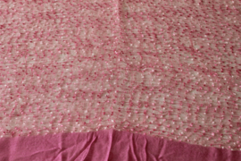 Roze, witte doorzichtige zijden sjaal