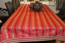 Handgeweven Tafelkleed – Rood Brokaat met Banen –Cham Etnisch Handwerk