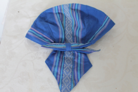 Blauwe brokaten muts of hoofddeksel