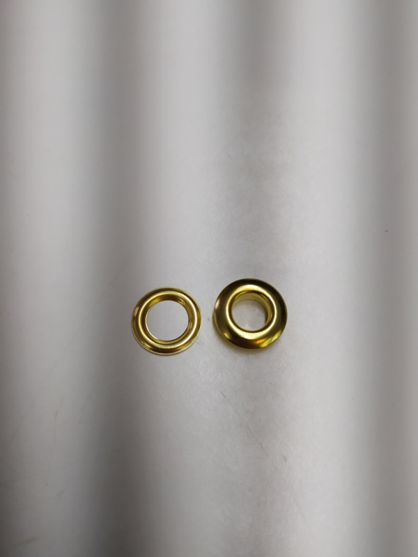 Zeilringen 100sets gouden kleur  9,5mm diameter