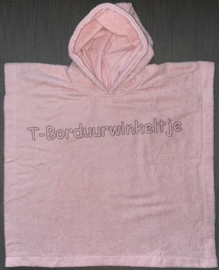 Poncho Blush maat S geborduurd met naam